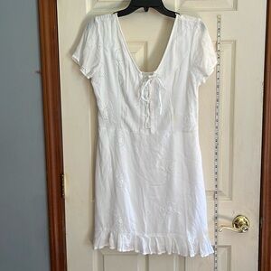 NWT-Hollister-L-white-cap sleeve, eyelet, lace up front, embroidered dress.